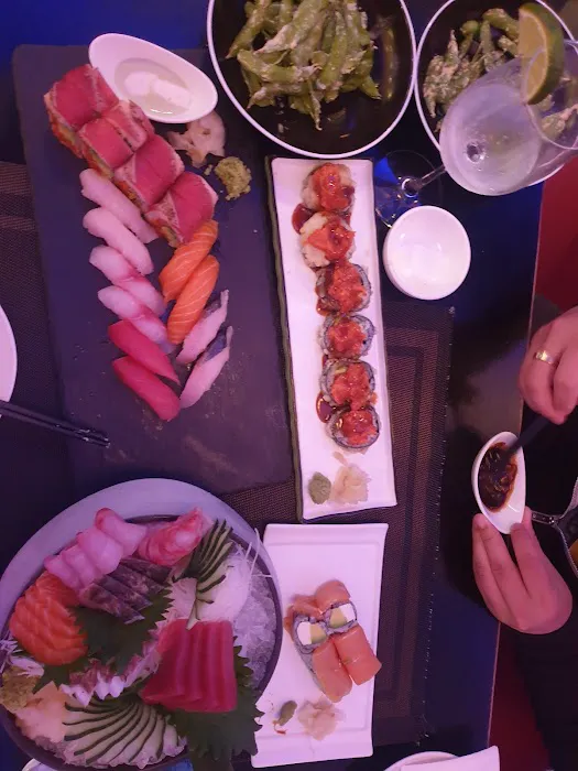 Bento Sushi Picture 2