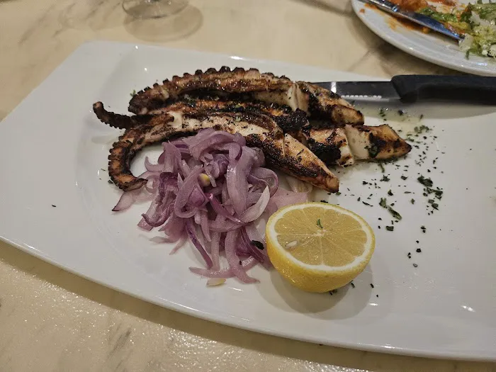 Greek Taverna Picture 2