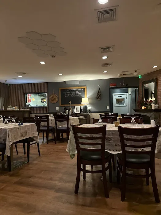 Zoka Aegean Kitchen Picture 9