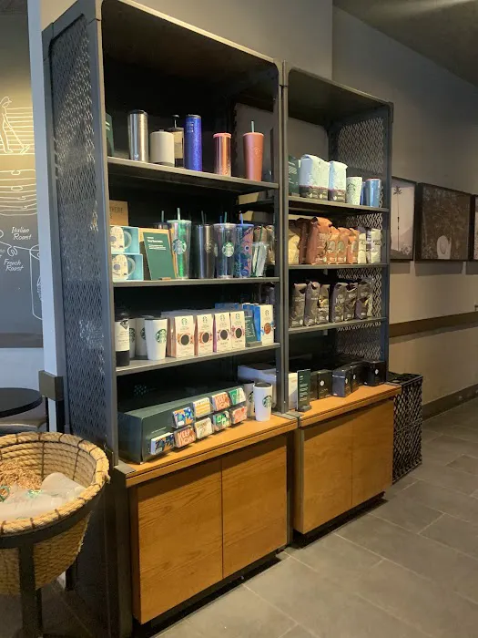 Starbucks Picture 10