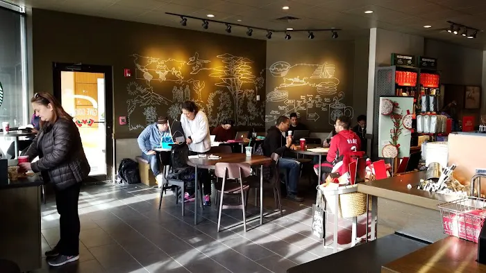 Starbucks Picture 9