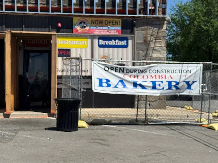 Colombia Bakery Factory - Maywood Picture 6