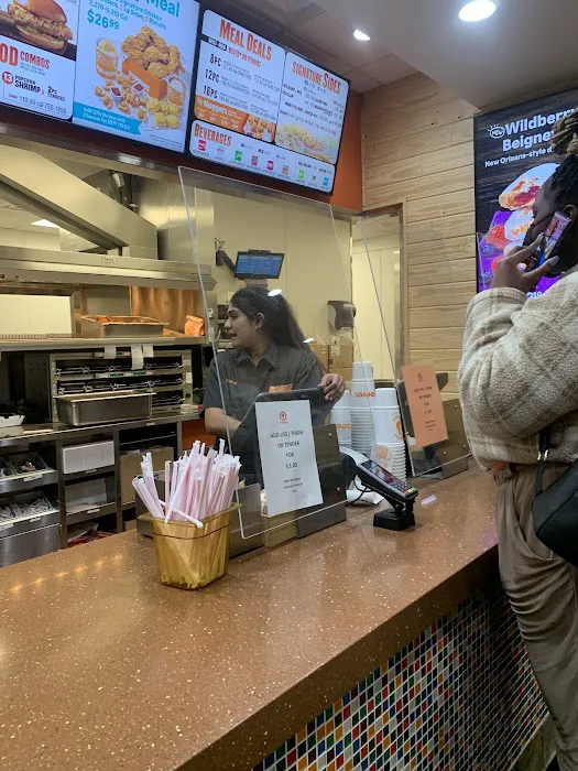 Popeyes Louisiana Kitchen Picture 2