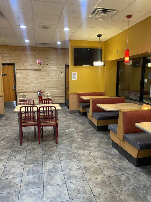 Popeyes Louisiana Kitchen Picture 10