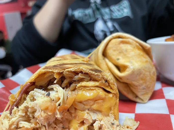 Muscle Maker Grill Picture 4