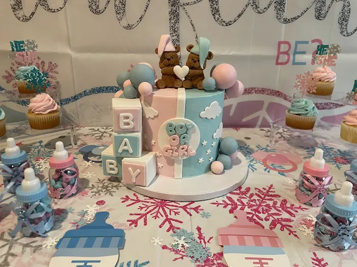 Cake Store Mommy Picture 5