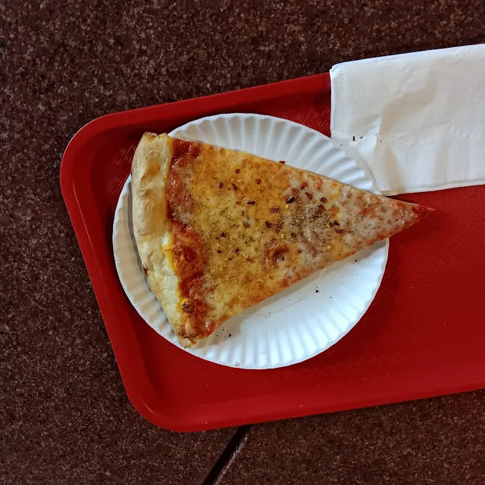 Wize Guys Pizzeria and Restaurant Picture 3