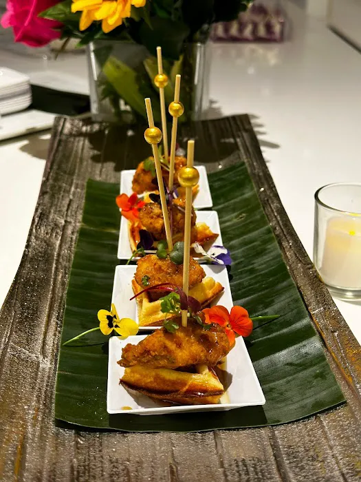Kemited Kitchen & Tour Catering Picture 5