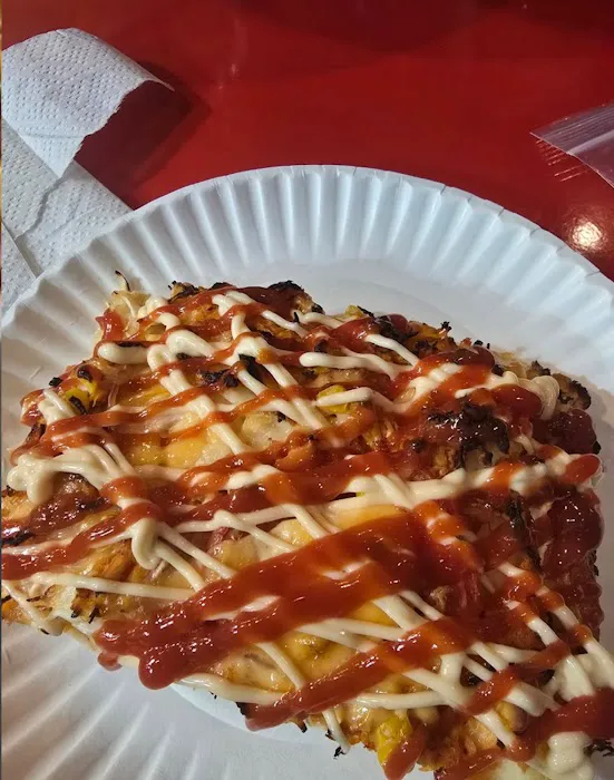 300 Slices Pizzeria Picture 1