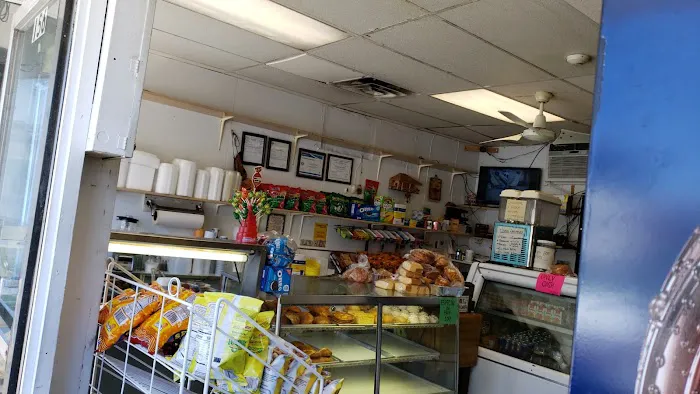 Cafe Colombia Bakery Picture 6