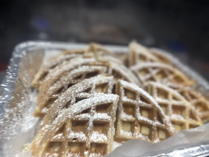 Chicken and waffles on wheels Picture 7