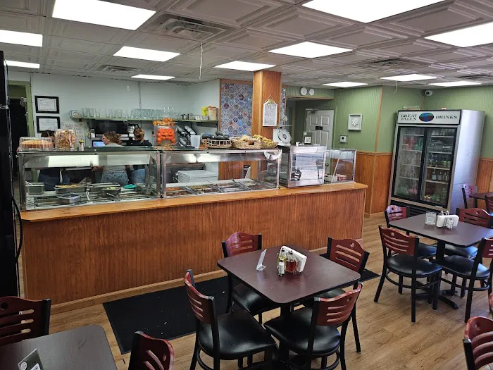 Greatest Falls Restaurant and Pizzeria Picture 2