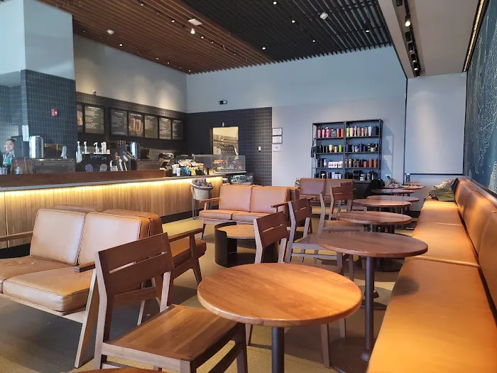 Starbucks Picture 10