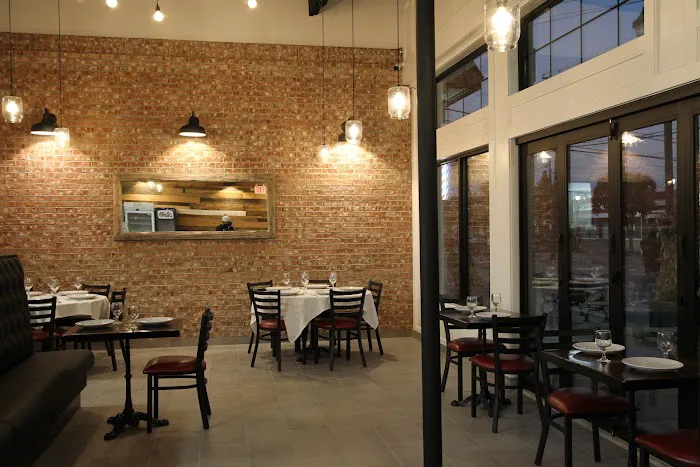 Amici's Restaurant Picture 6