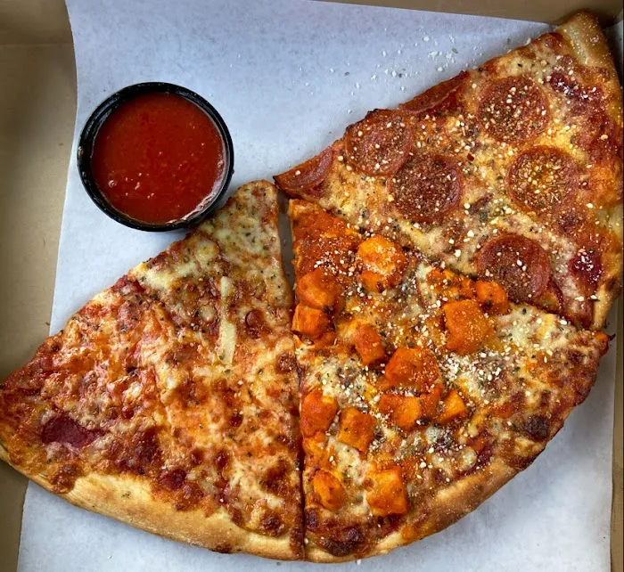 Lodi Pizza Restaurant Picture 3