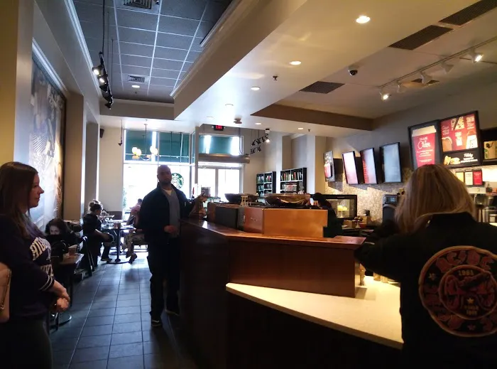 Starbucks Picture 10