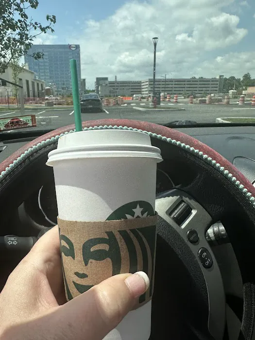 Starbucks Picture 9