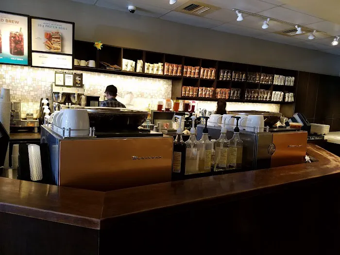 Starbucks Picture 2