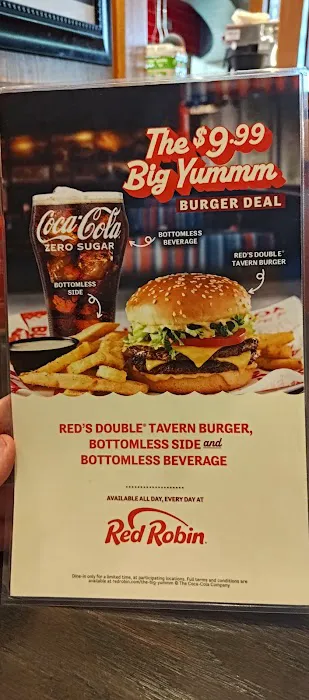 Red Robin Gourmet Burgers and Brews Picture 1
