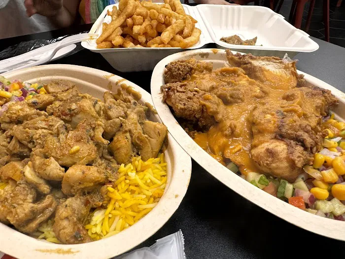 Fluffies Hot Chicken - Hackensack Picture 8