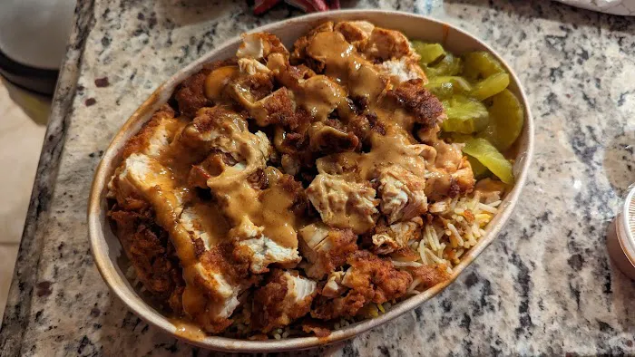 Fluffies Hot Chicken - Hackensack Picture 5