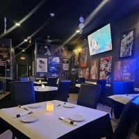 Fat Bastard and Son's Restaurant ico