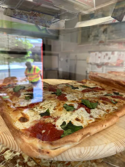 Little Italy Pizzeria & Restaurant Picture 6