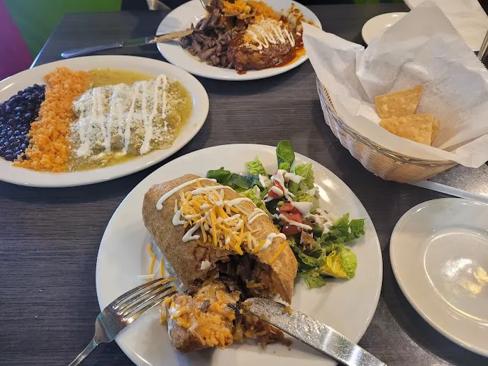 Victoria's Mexican-American Grill Picture 9