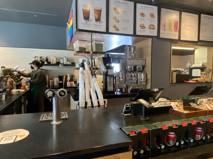 Starbucks Picture 3