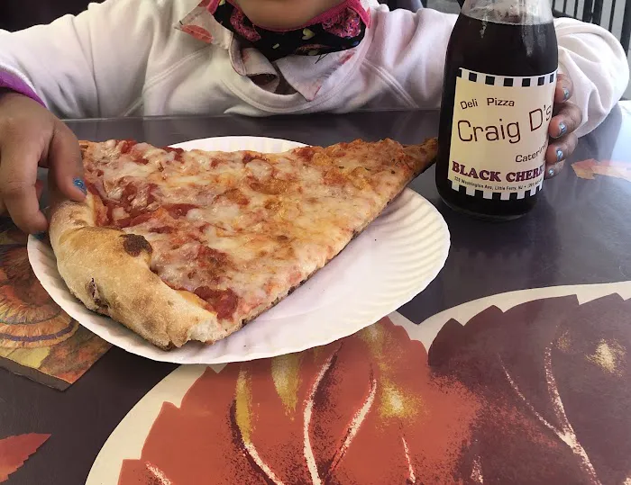 Craig D's Deli & Pizza Picture 4