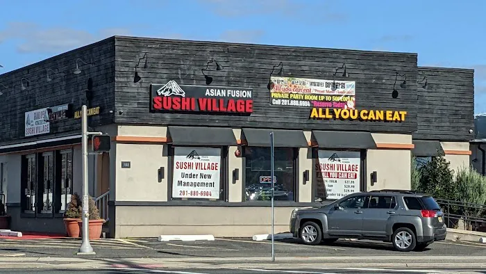 Sushi Village Picture 3