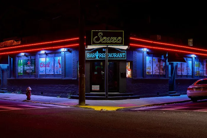 Sauza Bar and Restaurant Picture 1