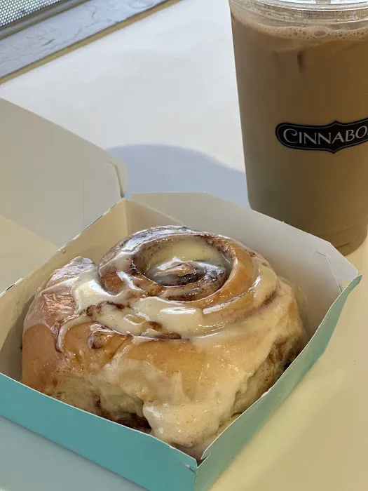 Cinnabon Picture 3