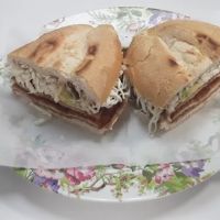 Cariños Deli & Grocery ico