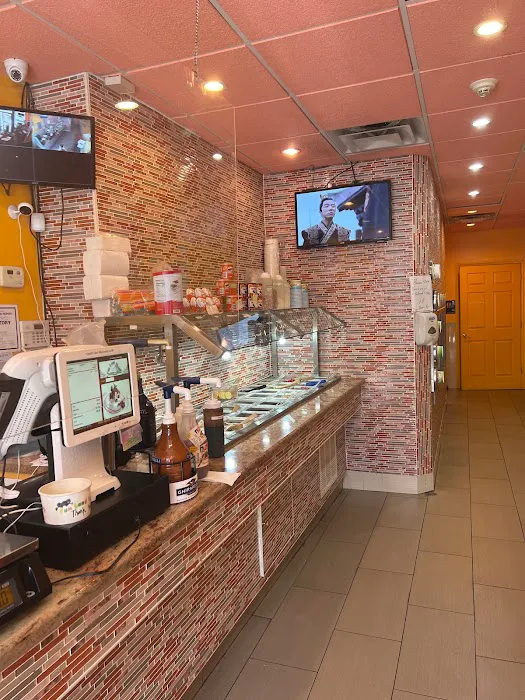 Fun Land Frozen Yogurt Picture 3
