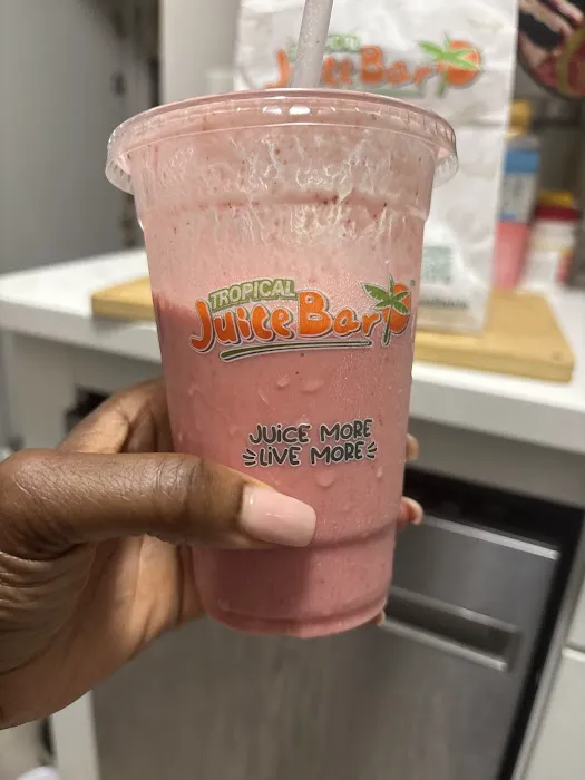 Tropical Juice Bar Picture 6