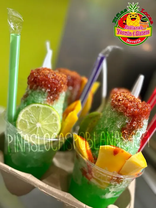 Piñas Locas Poblanas Juice Bar Yasmin & Sisters Picture 4