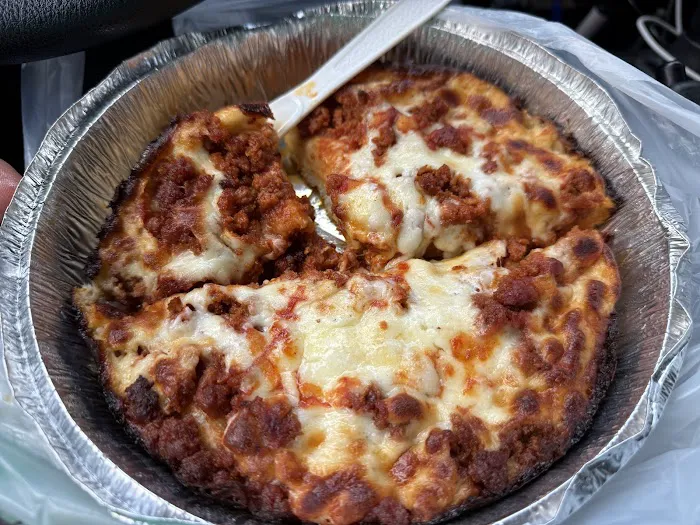 La Tinajita Pizzeria Cubana Picture 2