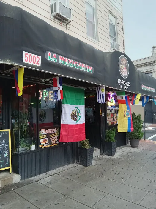 La Mexicanita Picture 4