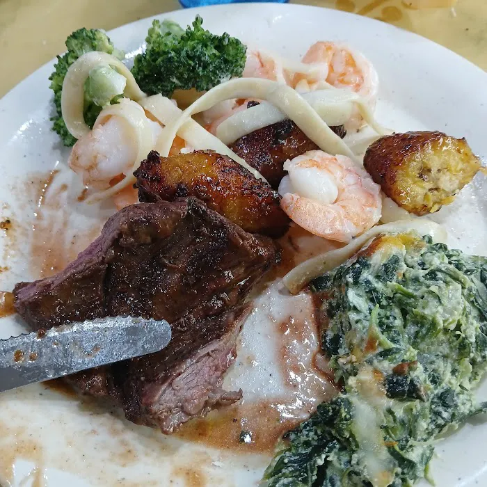 Boulevard Buffet Picture 10