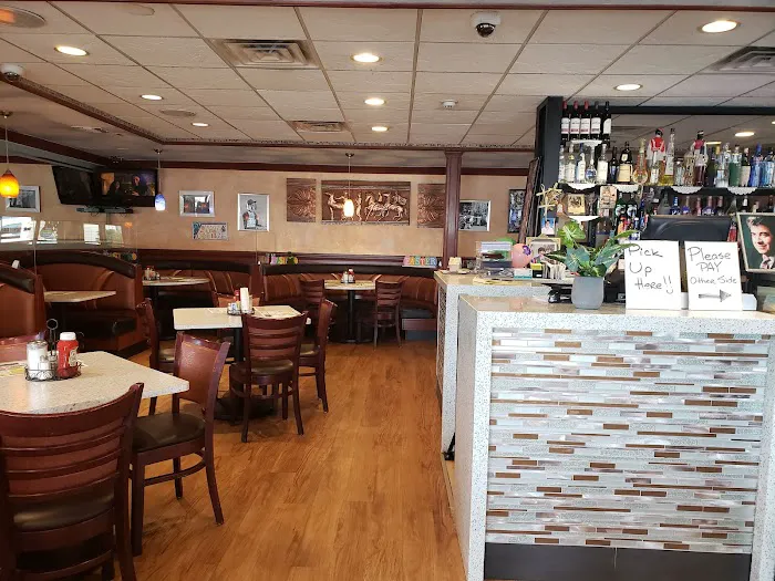 Boulevard Diner Picture 8