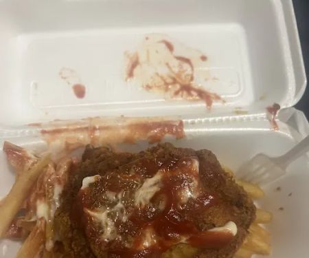 Luckys Delicatessen