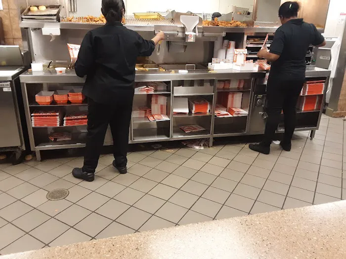 Popeyes Louisiana Kitchen Picture 6