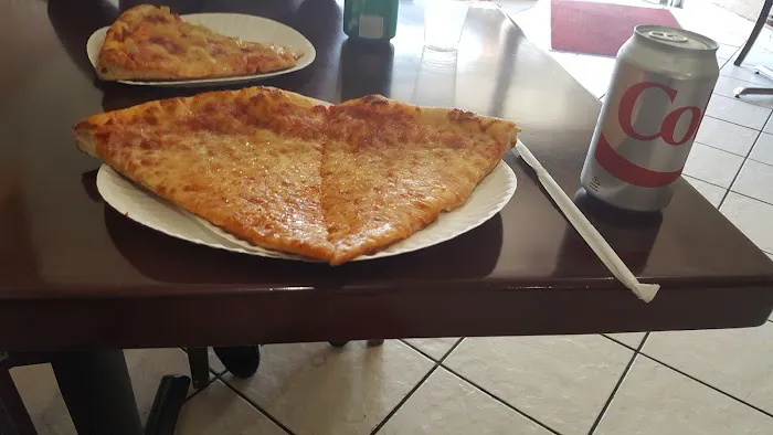 Sole Pizza Picture 3