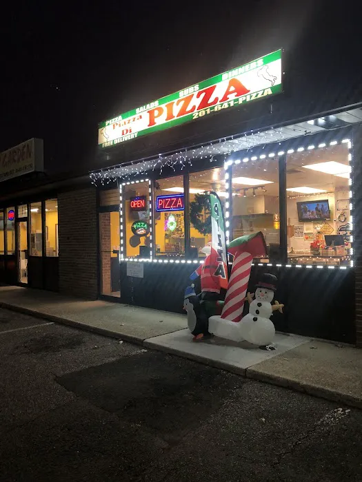 Piazza Di Pizza Picture 1