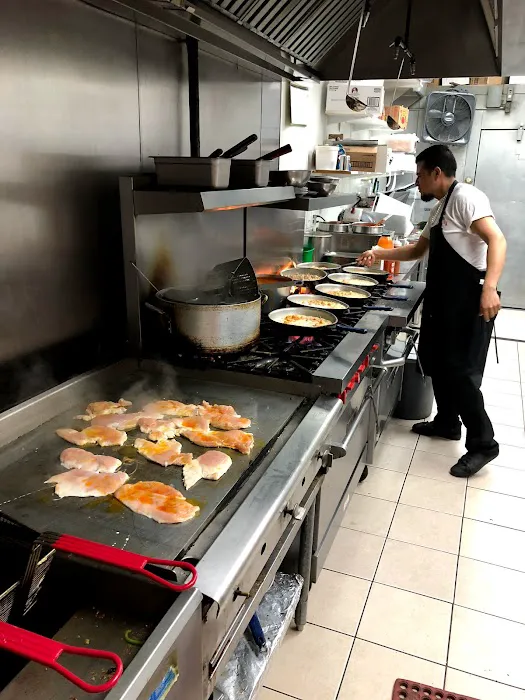 Mr Bruno's Pizzeria Picture 7