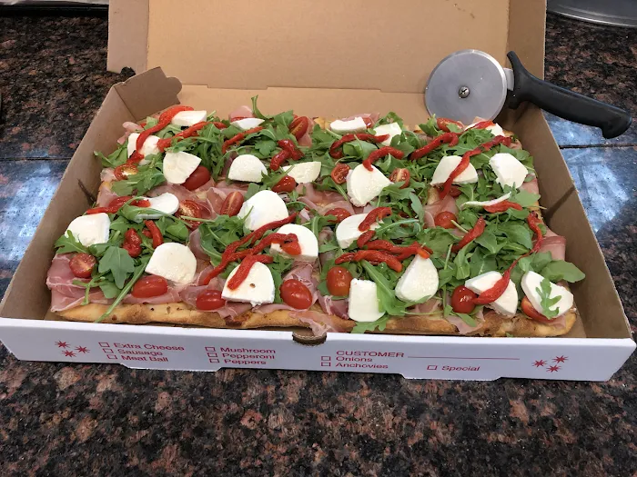 Mr Bruno's Pizzeria Picture 2
