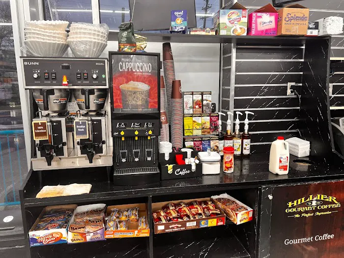 LIBERTY CONVENIENCE & DELI Picture 5