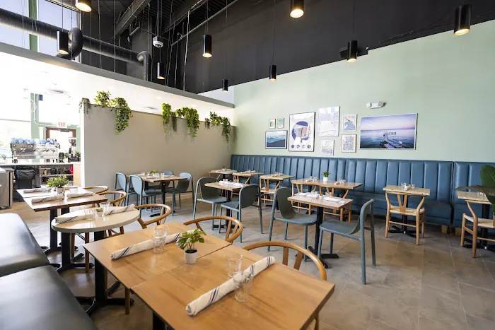 Bluestone Lane Cafe - Bergen Town Center Picture 8