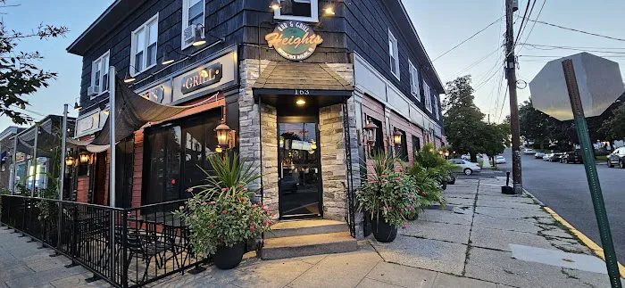 The Heights Bar & Grill Picture 9